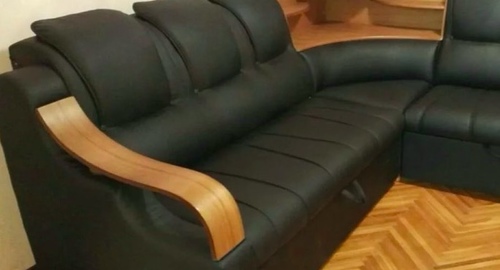 Перетяжка кожаного дивана. Короча